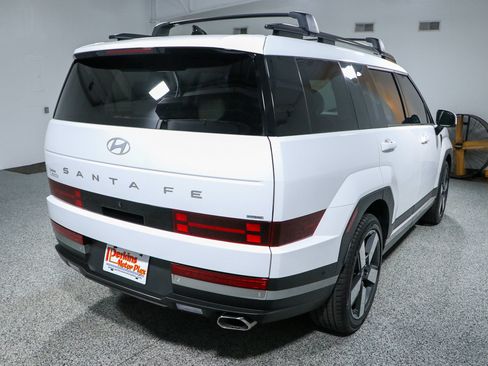 Used 2024 Hyundai Santa Fe Limited AWD/4WD image 7