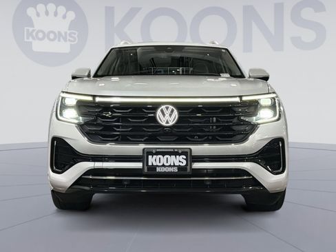 Used 2024 Volkswagen Atlas SEL Premium R-Line AWD/4WD image 10