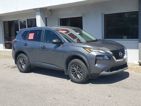 Certified 2023 Nissan Rogue S image 32