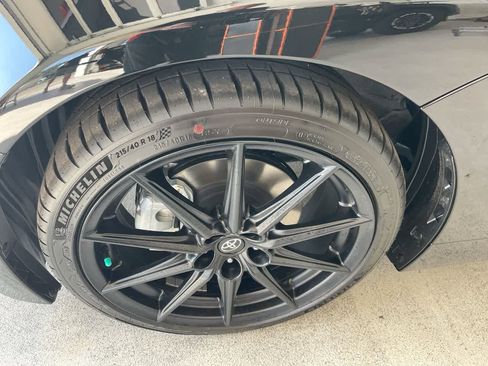 New 2025 Toyota GR86 Premium image 10