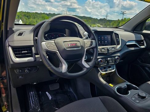 Used 2023 GMC Terrain SLE w/ Driver Convenience Package AWD/4WD image 13