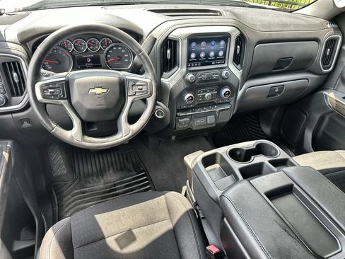 Used 2021 Chevrolet Silverado 1500 LT RWD image 20