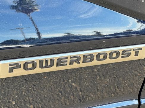 New 2025 Ford F150 Platinum w/ Equipment Group 702A High image 8