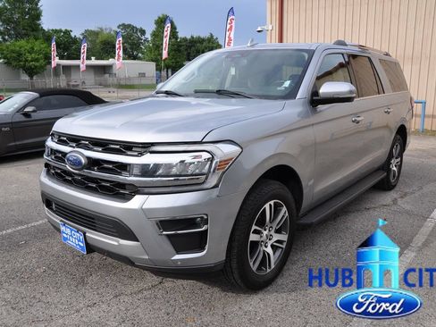 Used 2024 Ford Expedition Max Limited AWD/4WD image 1