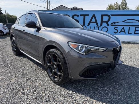 Used 2022 Alfa Romeo Stelvio Veloce AWD/4WD image 1