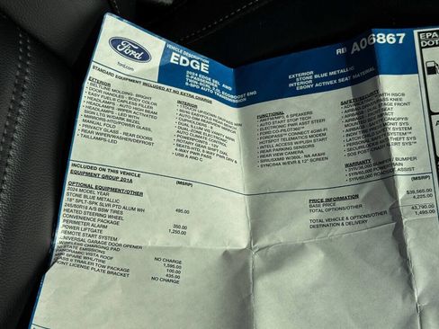 Used 2024 Ford Edge SEL w/ Convenience Package AWD/4WD image 35