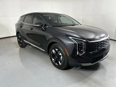 New 2026 Kia Sportage EX image 2