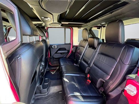 Certified 2022 Jeep Wrangler Unlimited Sahara image 22