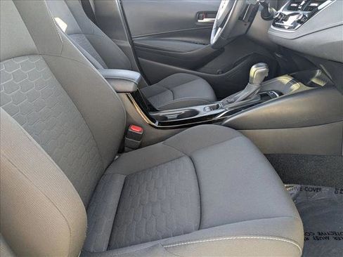 Used 2022 Toyota Corolla SE FWD image 18