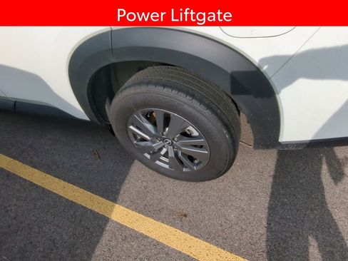 Used 2025 Nissan Pathfinder SV AWD/4WD image 5