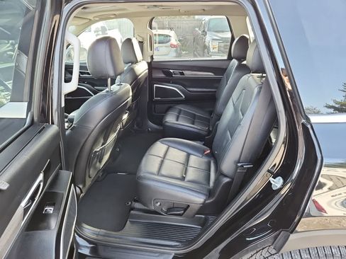 Used 2021 Kia Telluride EX w/ EX Premium Package image 26