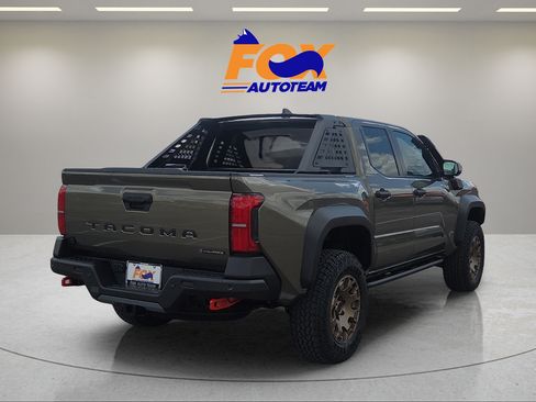 New 2026 Toyota Tacoma 4x4 Double Cab Hybrid image 4