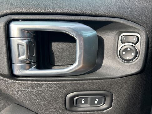 New 2026 Jeep Gladiator Mojave AWD/4WD image 24