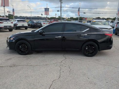 Used 2023 Nissan Altima 2.5 SL AWD/4WD image 5