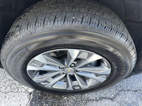 Used 2026 Chevrolet Equinox LT FWD image 6