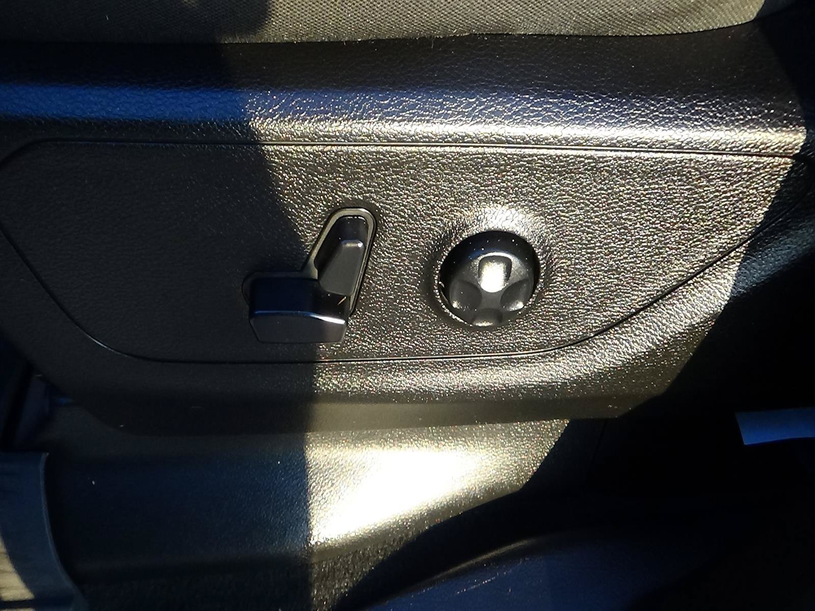 Used 2020 RAM 1500 Big Horn AWD/4WD image 19
