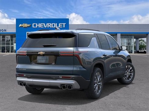 New 2026 Chevrolet Traverse LT image 4