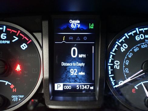 Used 2021 Toyota Tacoma TRD Sport image 17