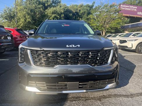 Used 2024 Kia Sorento S w/ Panoramic Sunroof Package FWD image 8