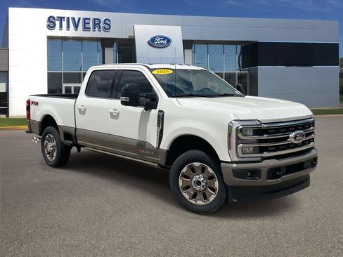 New 2026 Ford F350 King Ranch w/ FX4 Off-Road Package AWD/4WD image 1