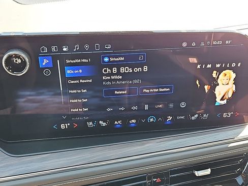 New 2025 Chevrolet Suburban Premier image 15