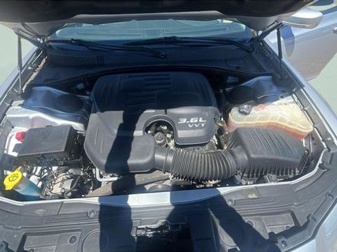 Used 2021 Chrysler 300 Touring L AWD/4WD image 27
