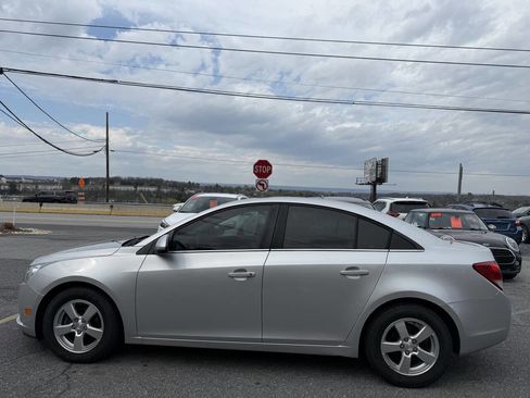 Used 2014 Chevrolet Cruze LT image 8