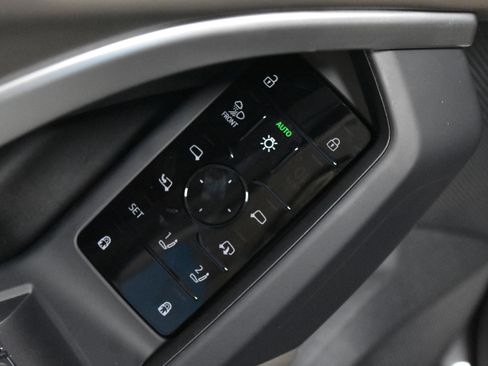 New 2025 Audi Q5 Premium Plus image 4