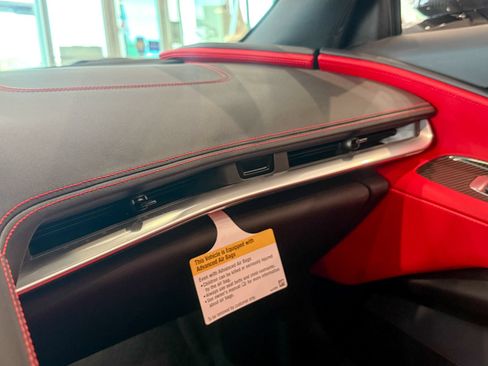 Used 2021 Chevrolet Corvette Stingray Preferred Cpe w/ Z51 Performance Package RWD image 30