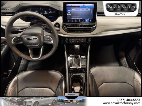 Used 2023 Jeep Compass Limited w/ Elite Group AWD/4WD image 15