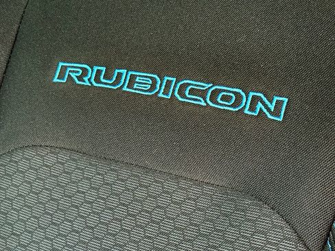 Used 2021 Jeep Wrangler Unlimited Rubicon 4xe w/ Safety Group AWD/4WD image 35