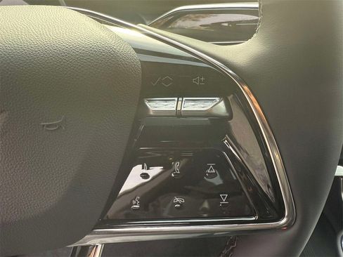 New 2026 Cadillac Lyriq Premium Luxury image 16