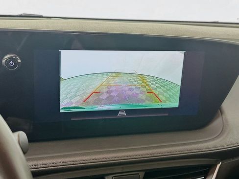 Used 2024 Buick Encore GX Sport Touring image 20