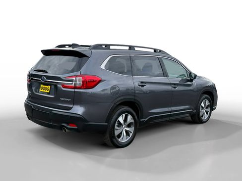 Certified 2024 Subaru Ascent Premium w/ Convenience Package image 5