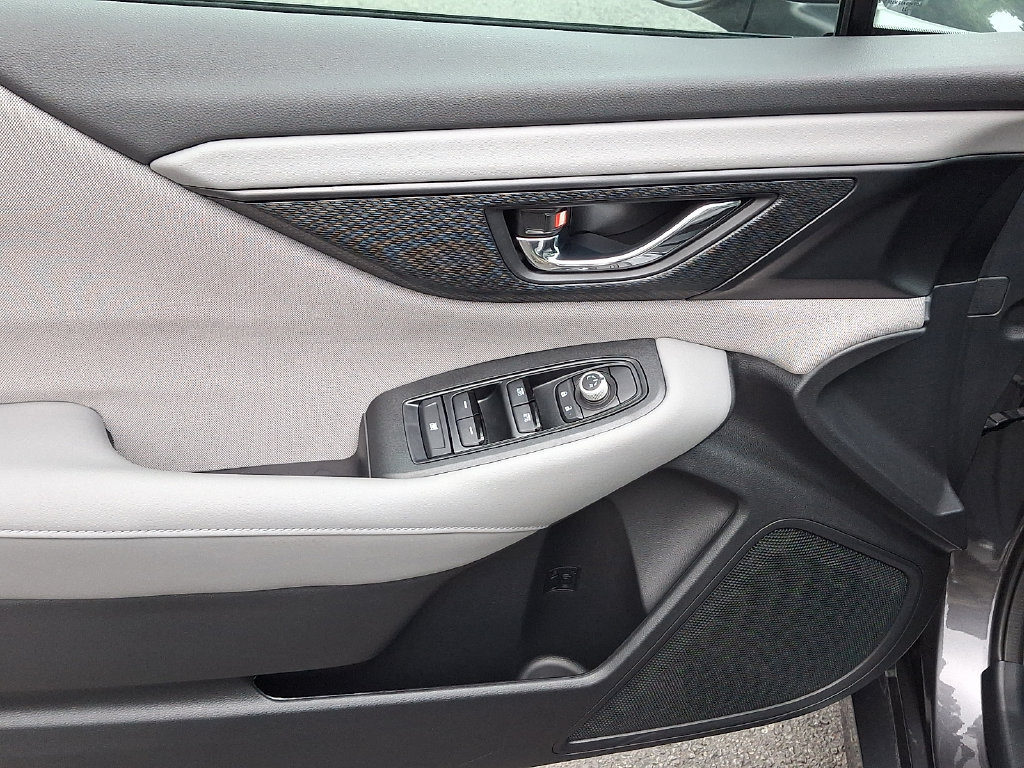 Used 2025 Subaru Legacy Premium AWD/4WD image 12