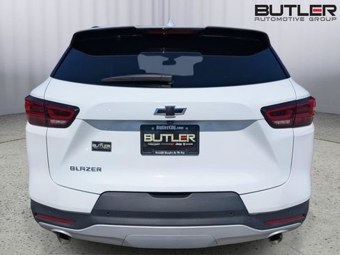 Used 2024 Chevrolet Blazer LT w/ Convenience Package FWD image 7