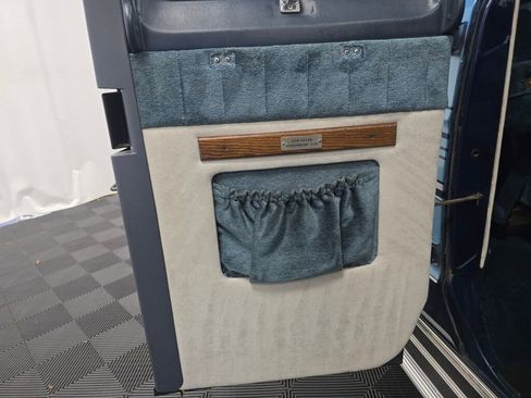 Used 1991 Dodge B2500 image 75