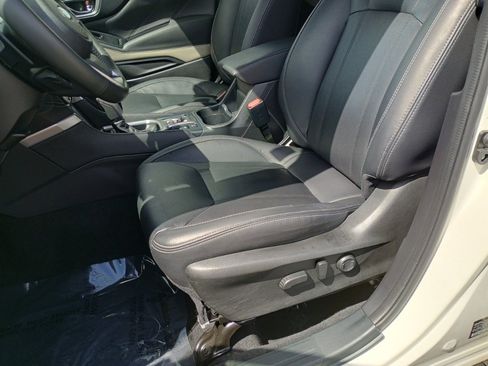 Used 2023 Subaru Forester Limited image 13