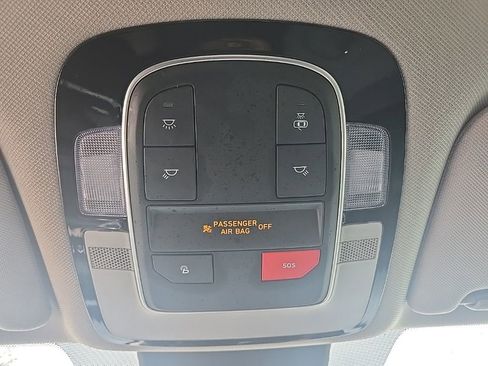 Used 2023 Hyundai Santa Fe SEL image 24