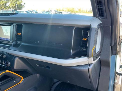 Used 2022 Ford Bronco Badlands image 22