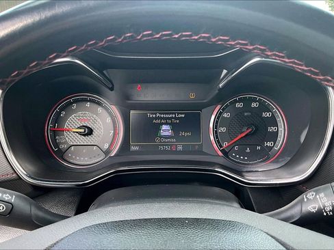 Used 2021 Chevrolet TrailBlazer RS w/ Sun and Liftgate Package image 13