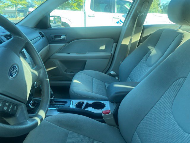 Used 2012 Ford Fusion S FWD image 2
