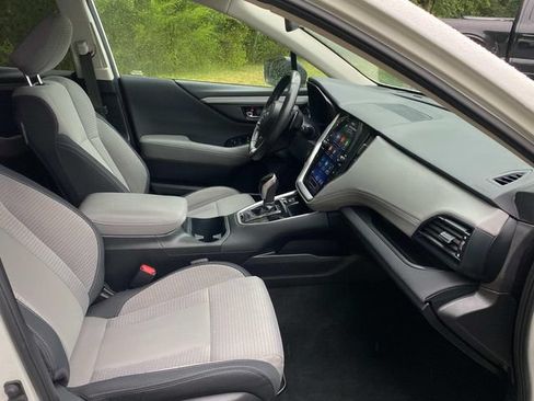 Used 2024 Subaru Outback Premium AWD/4WD image 34