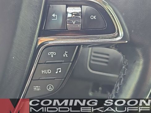 Used 2023 Lincoln Navigator L Reserve image 13