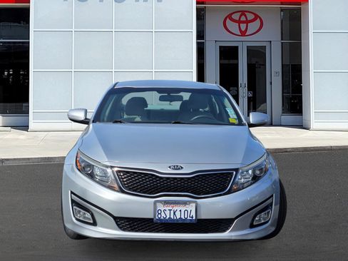 Used 2015 Kia Optima LX image 2