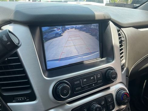 Used 2020 GMC Yukon XL SLT AWD/4WD image 44