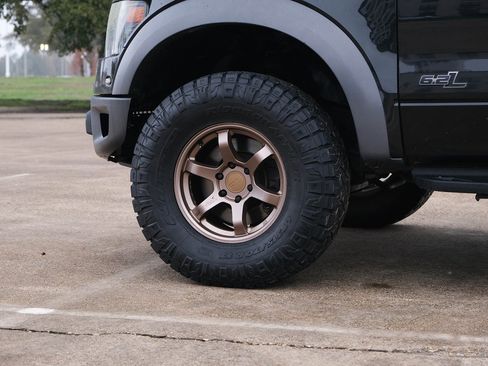 Used 2013 Ford F150 Raptor w/ Luxury Equipment Group image 7