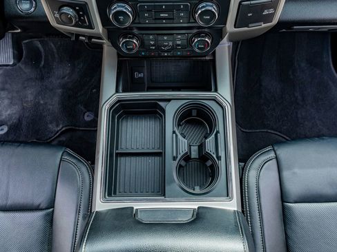 Used 2021 Ford F250 Lariat w/ Lariat Ultimate Package image 27