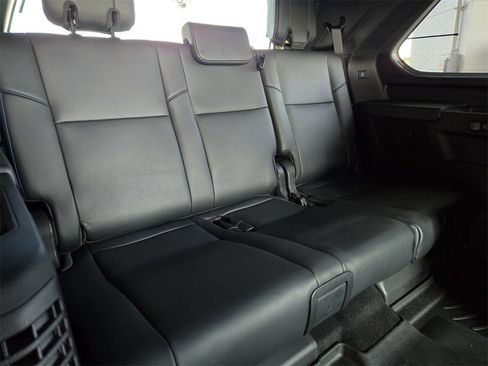 Used 2024 Toyota Sequoia Platinum image 20