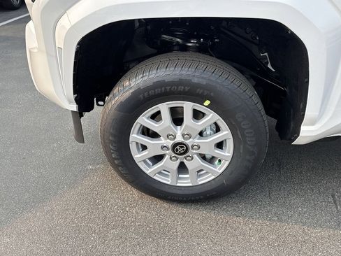 New 2025 Toyota Tacoma SR5 image 10
